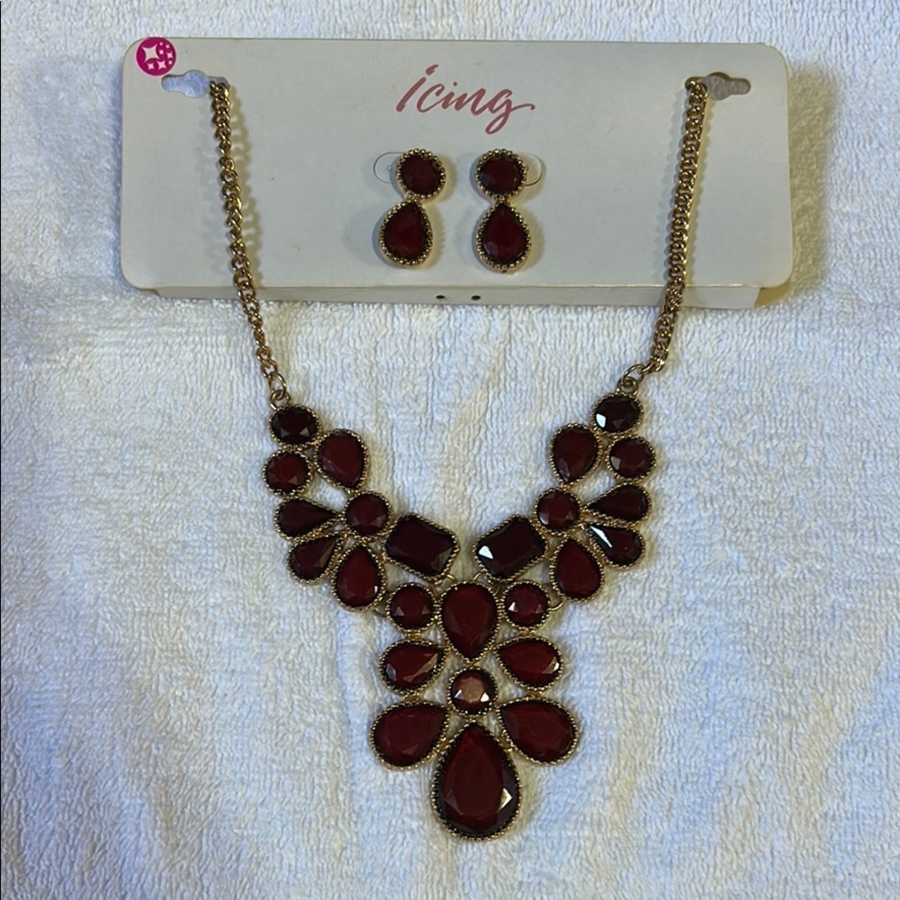 Icing Red and Gold Statement Necklace and Earring Set
